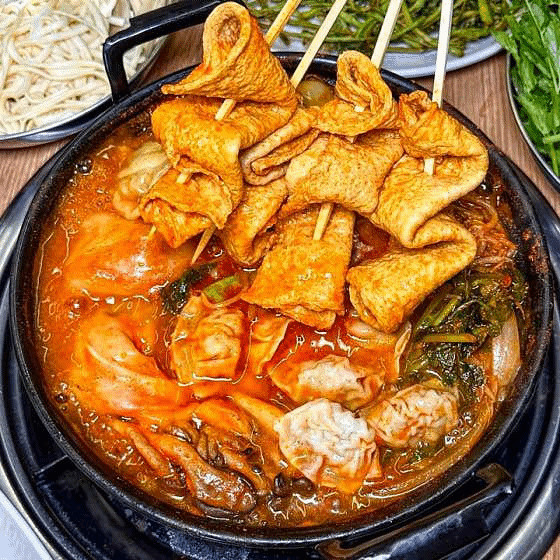 청록미나리식당 과천점 photo 3