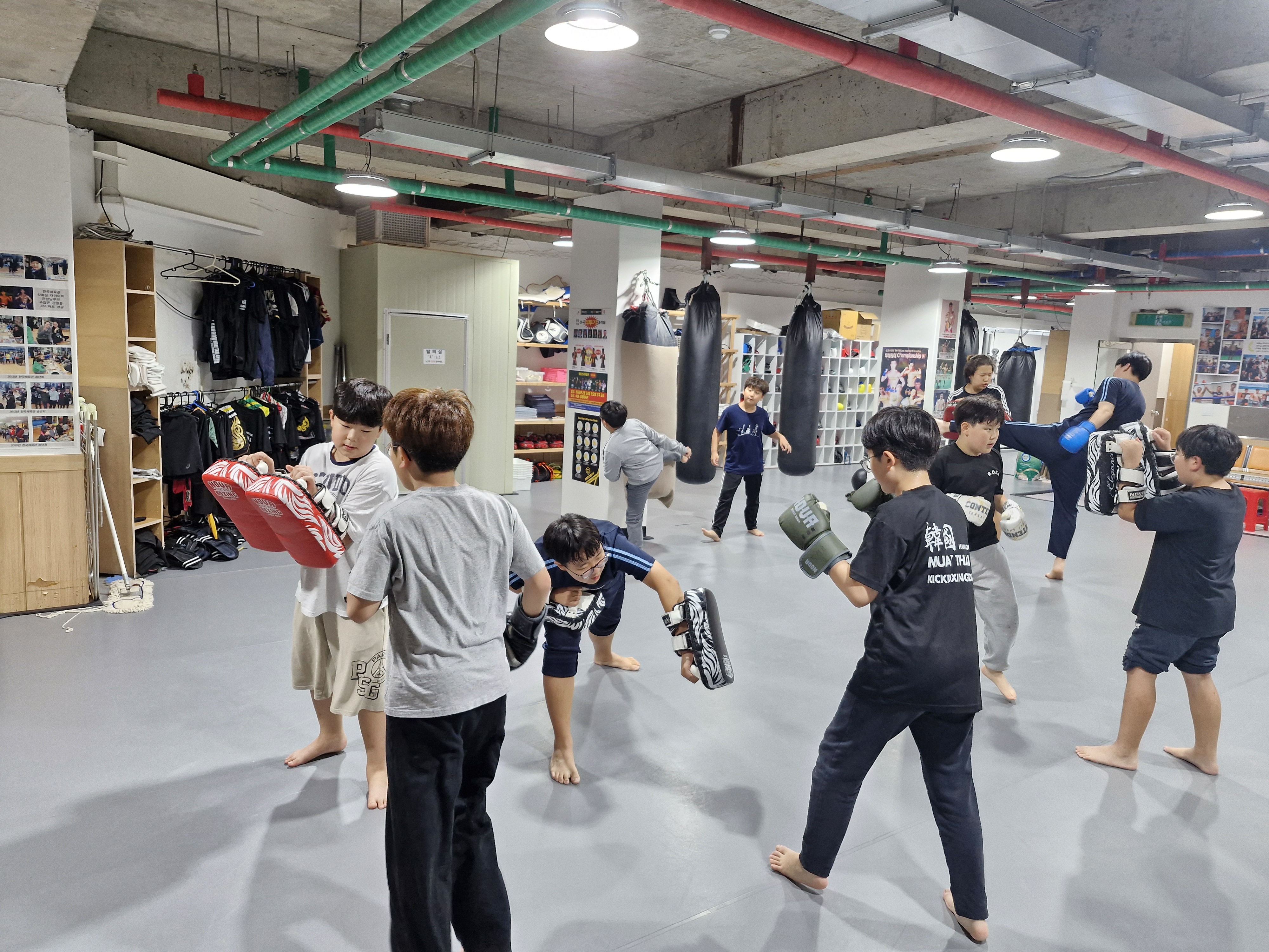 서울 중랑구 겸재로 복싱체육관 한국 체육관 내부 모습 3