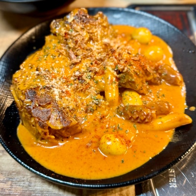 조선솥뚜껑감자탕