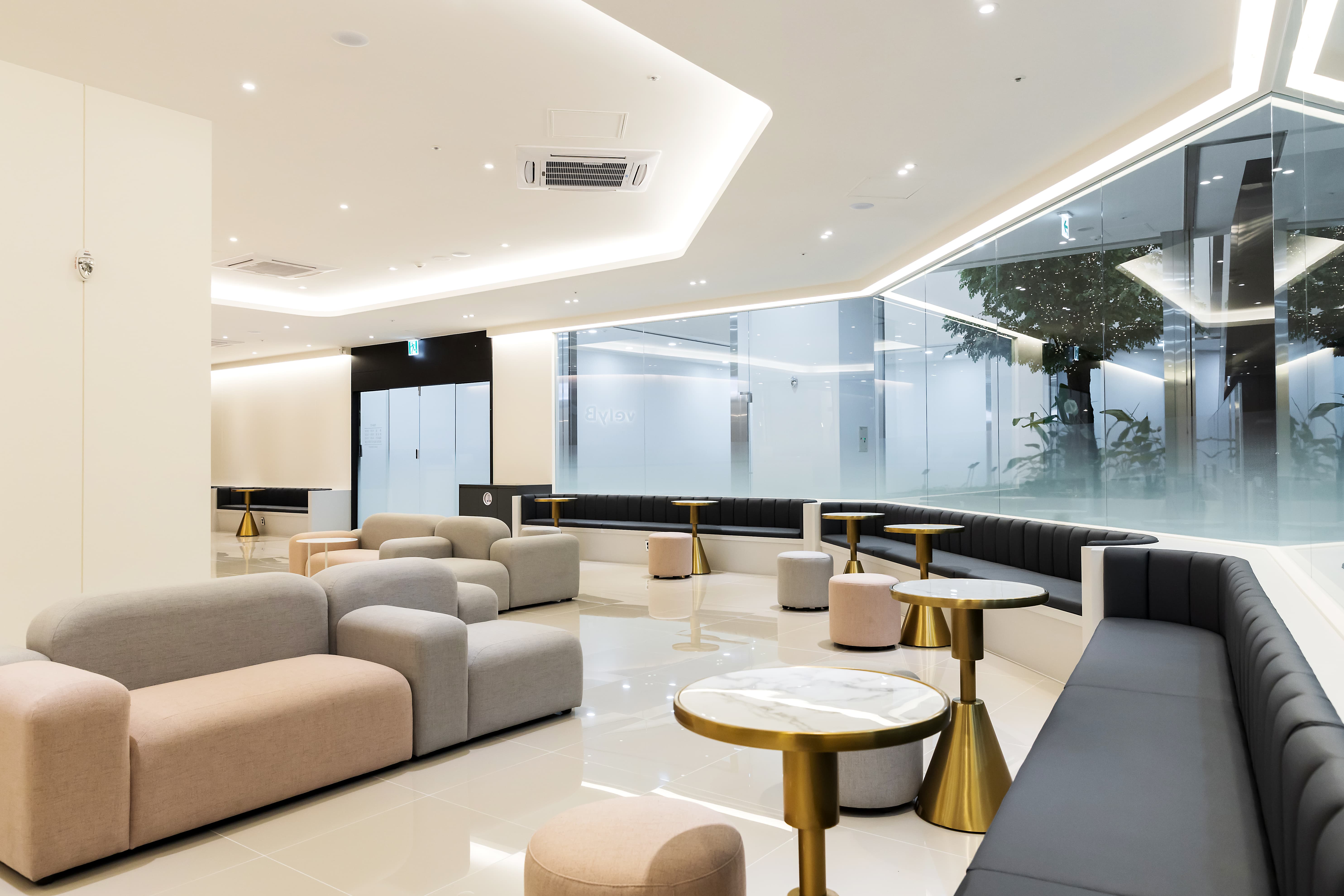 블리비의원 명동점 대표 이미지