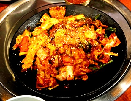 점심특선✨제육볶음과 쌈야채 솥밥세트