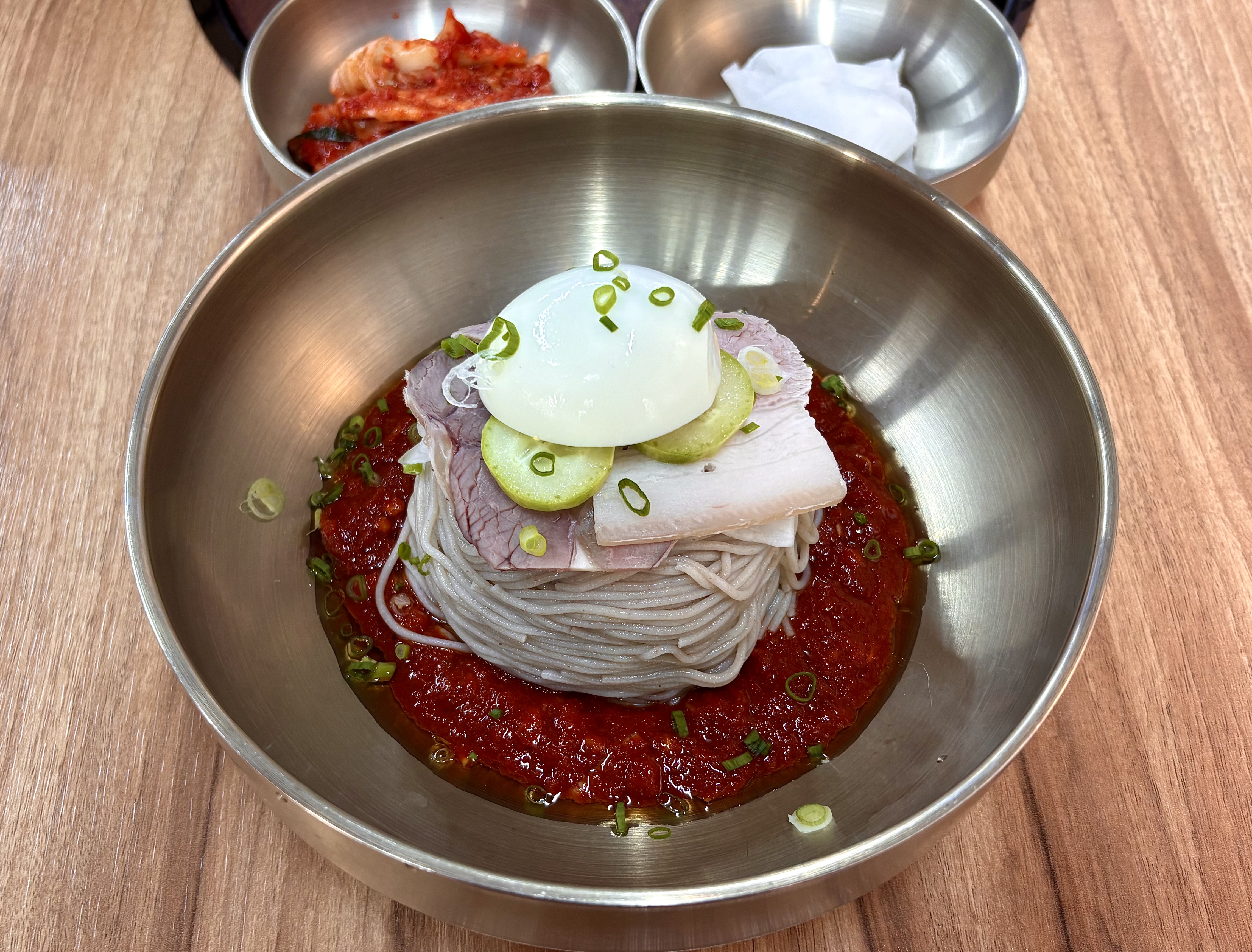 비빔냉면