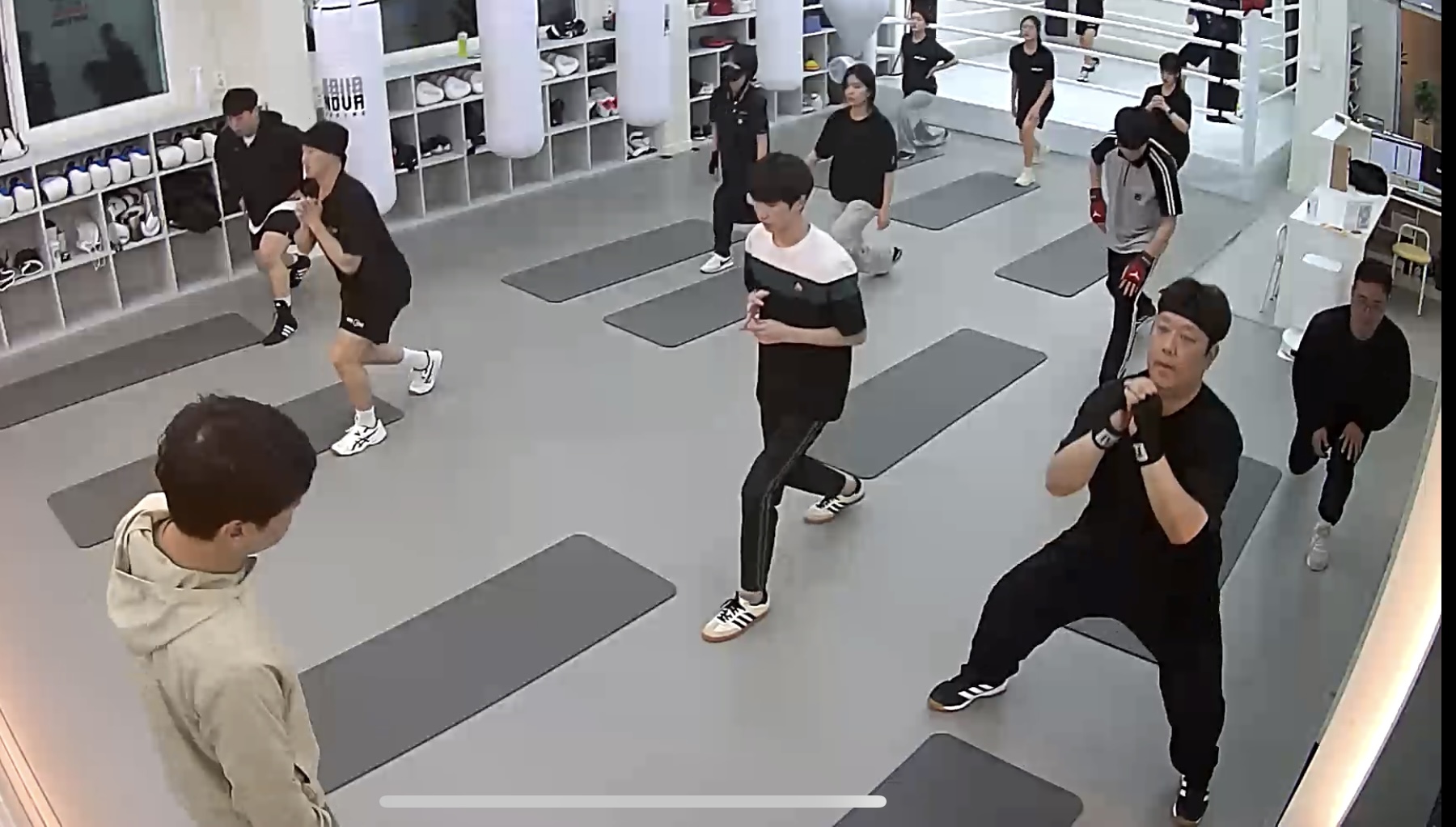 경기도 고양시 일산서구 복싱체육관 박스원복싱 일산역 내부 모습 3