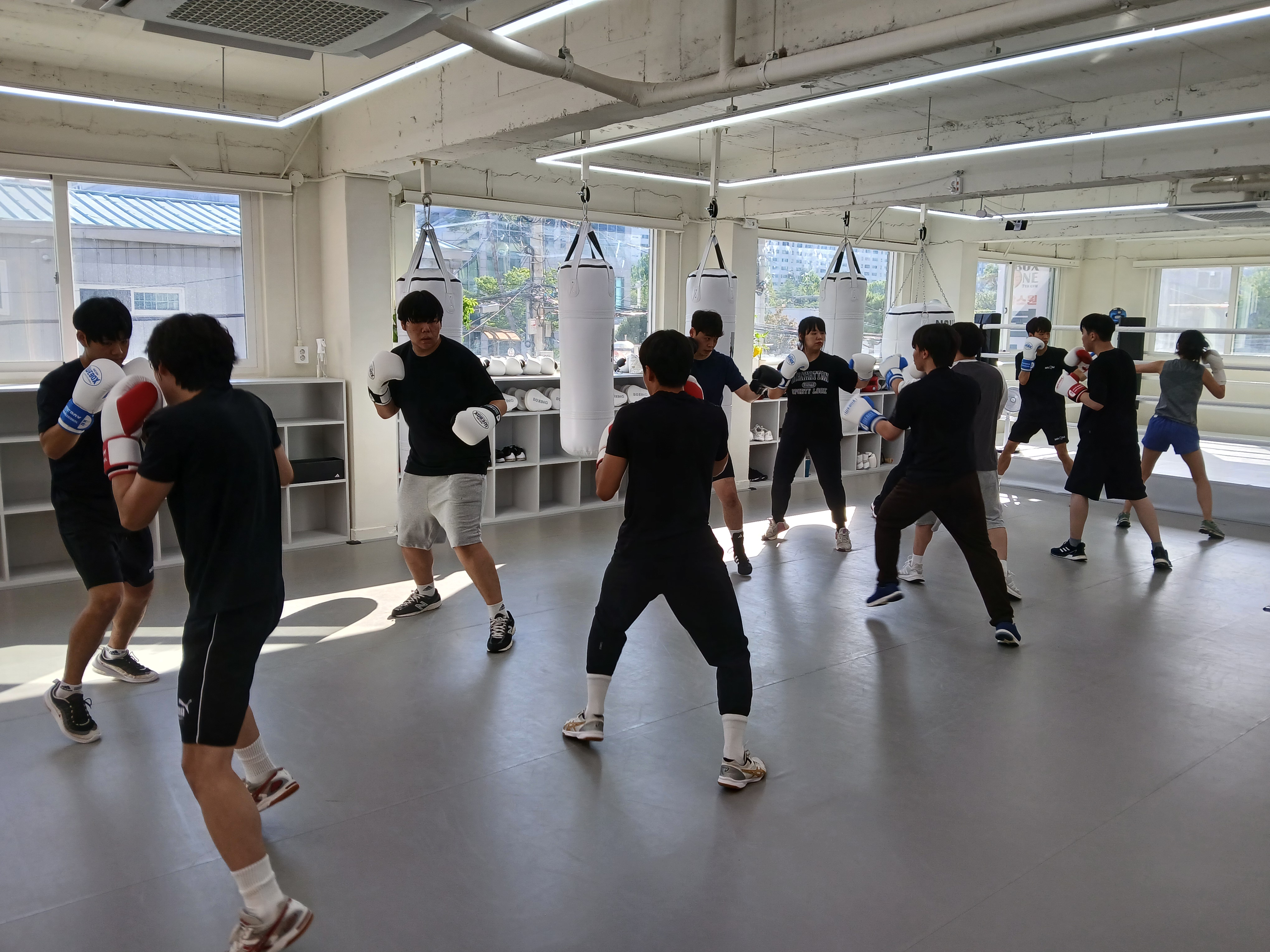 경기도 고양시 일산서구 복싱체육관 박스원복싱 일산역 내부 모습 5