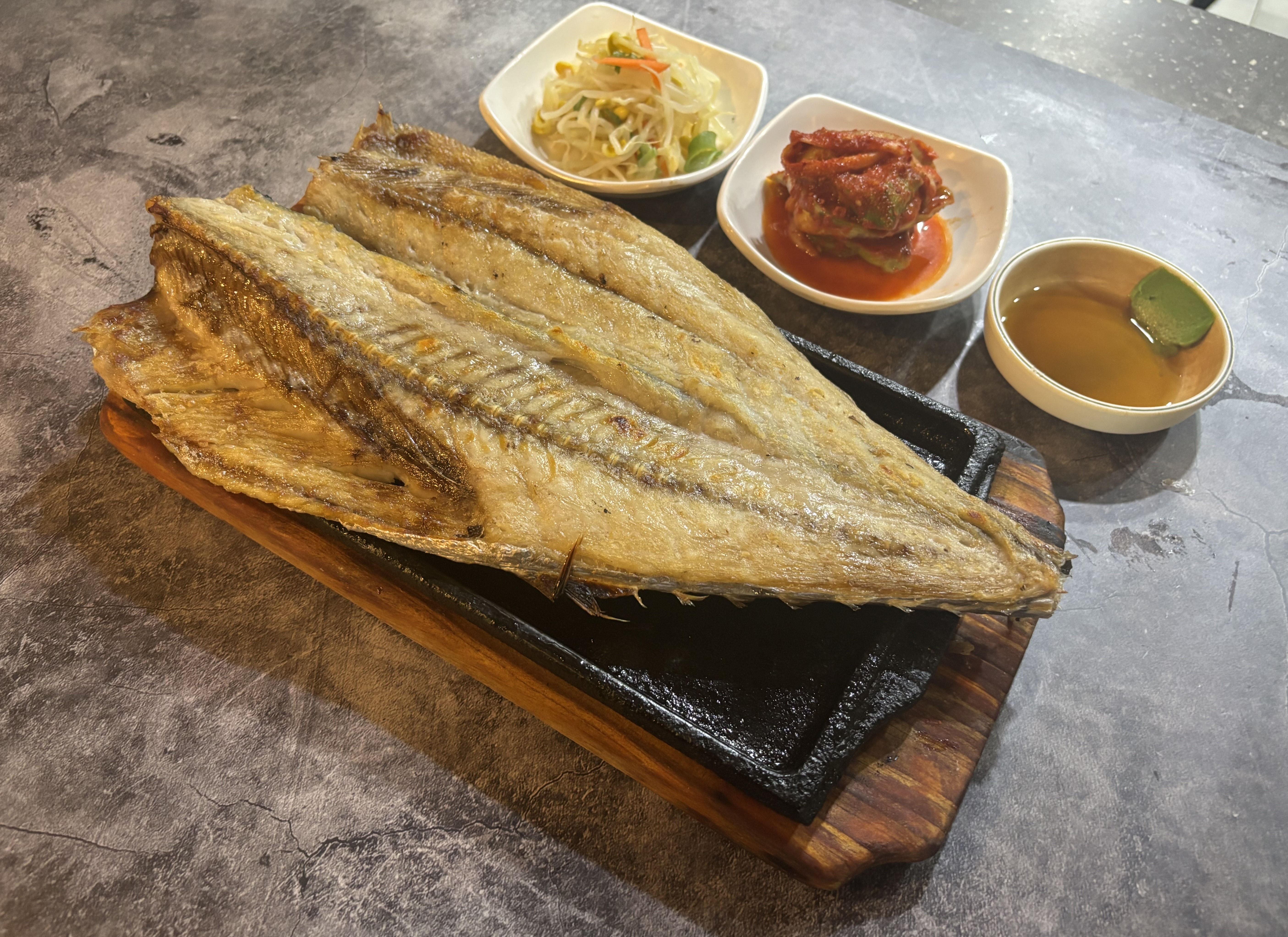 [국내산특대] 삼치구이정식
