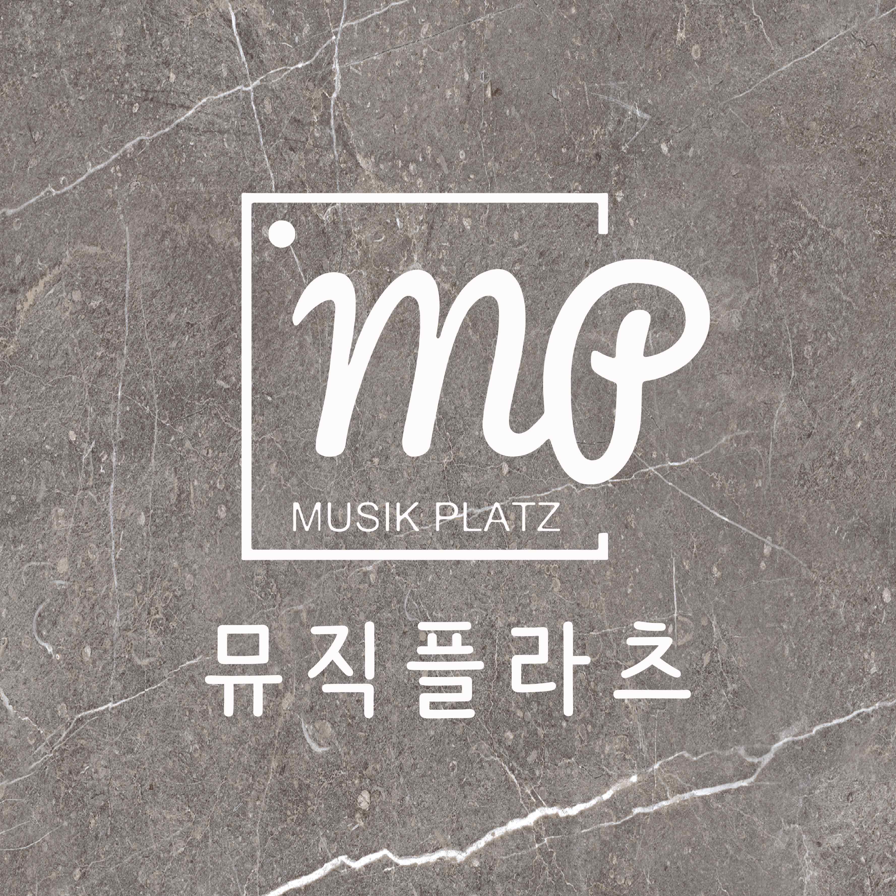 1번째 스튜디오 사진