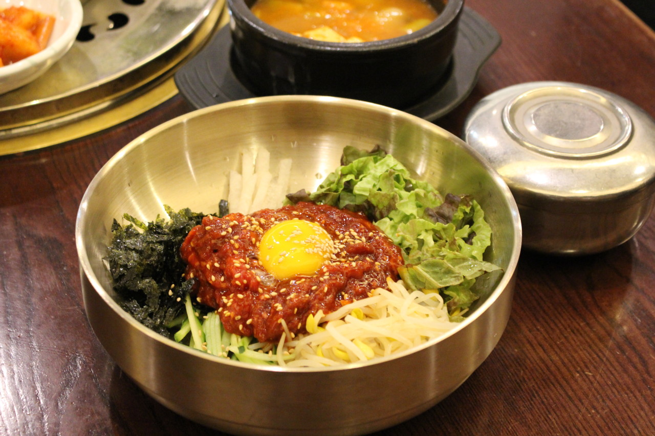 점심단품_한우육회비빔밥