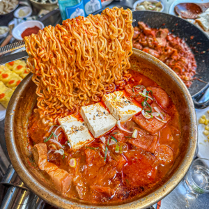 삼산회관 광주상무점