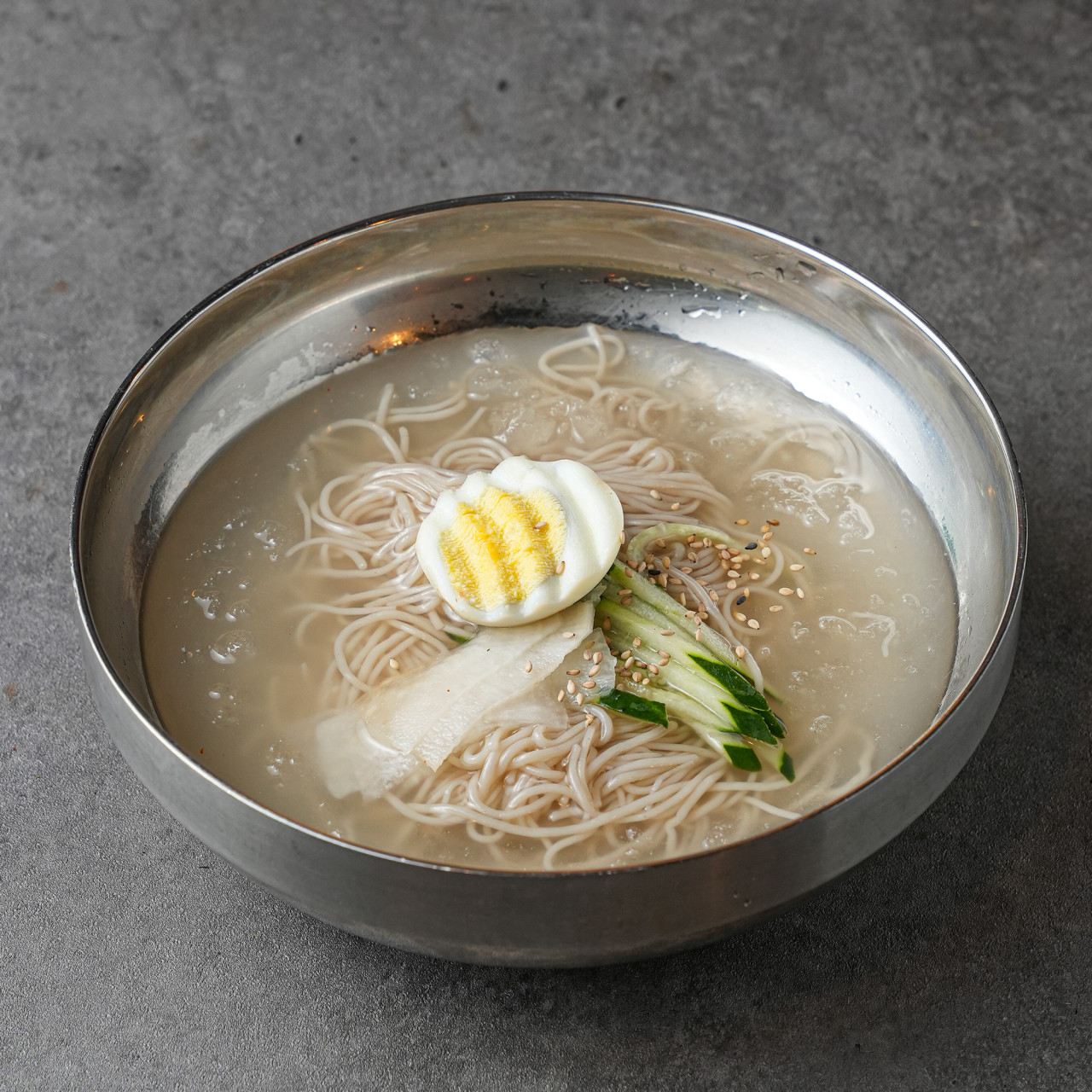 꾸석지진짜한돈 신정역점 사진 3
