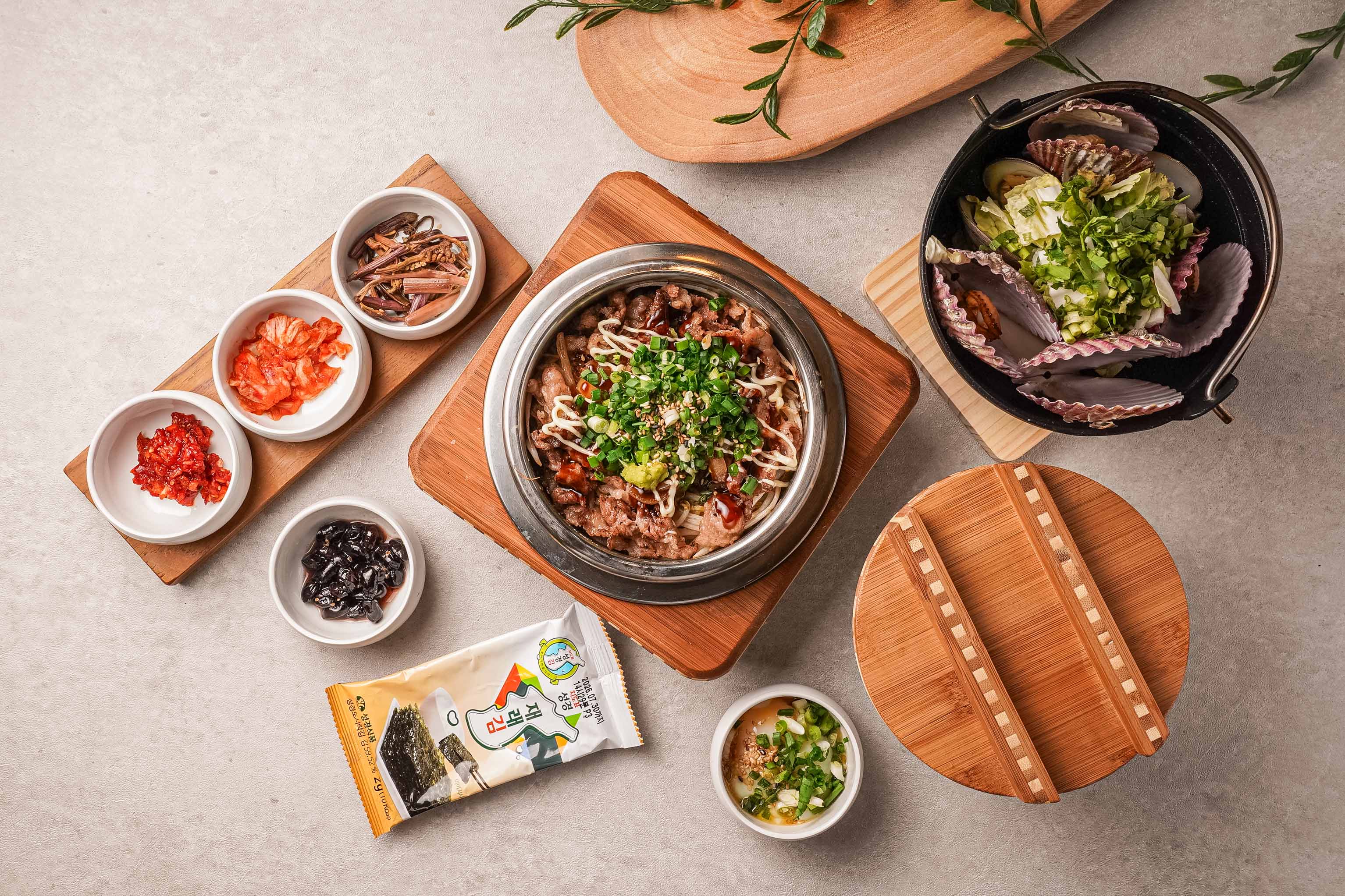 서담 고기솥밥 한상