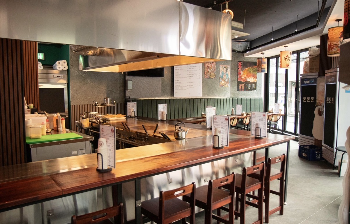 톤톤톤 수원역점