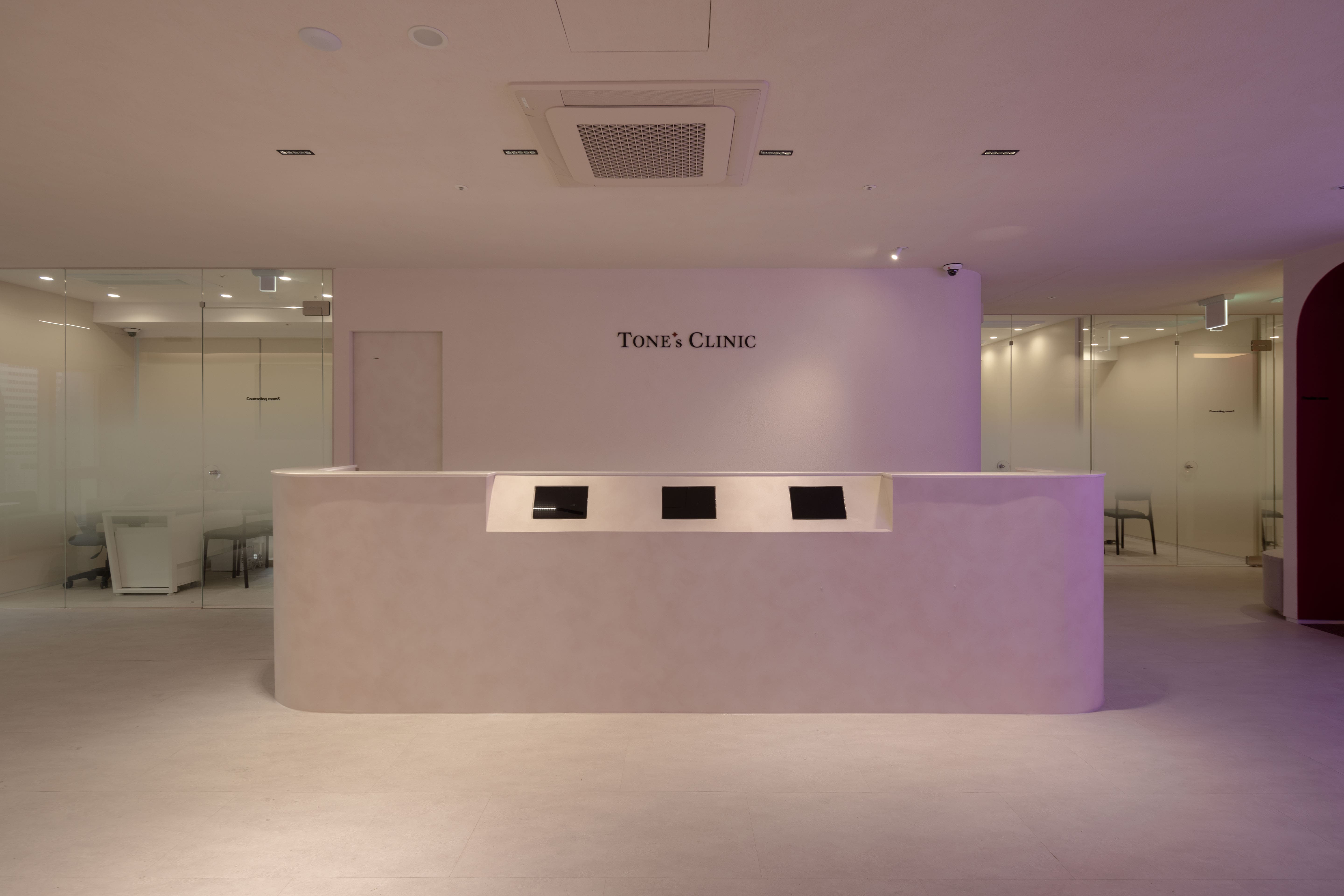 톤즈의원 명동역 대표 이미지