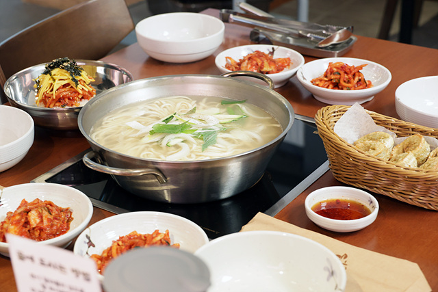 성원칼국수포천