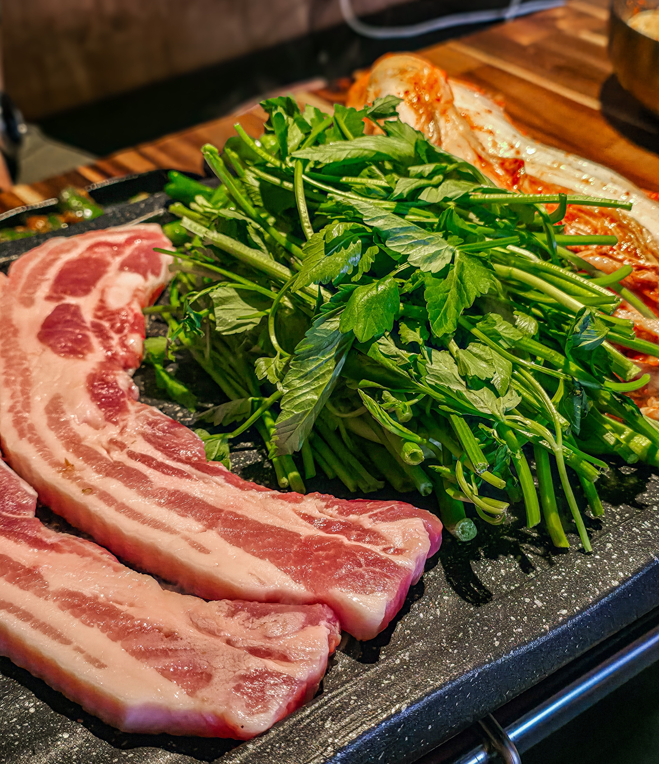 봉봉 미나리 삼겹 차돌삼합