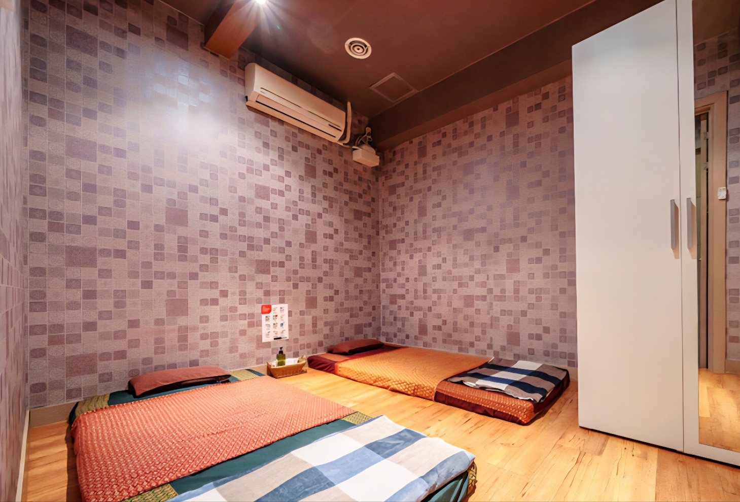 휴 photo 7