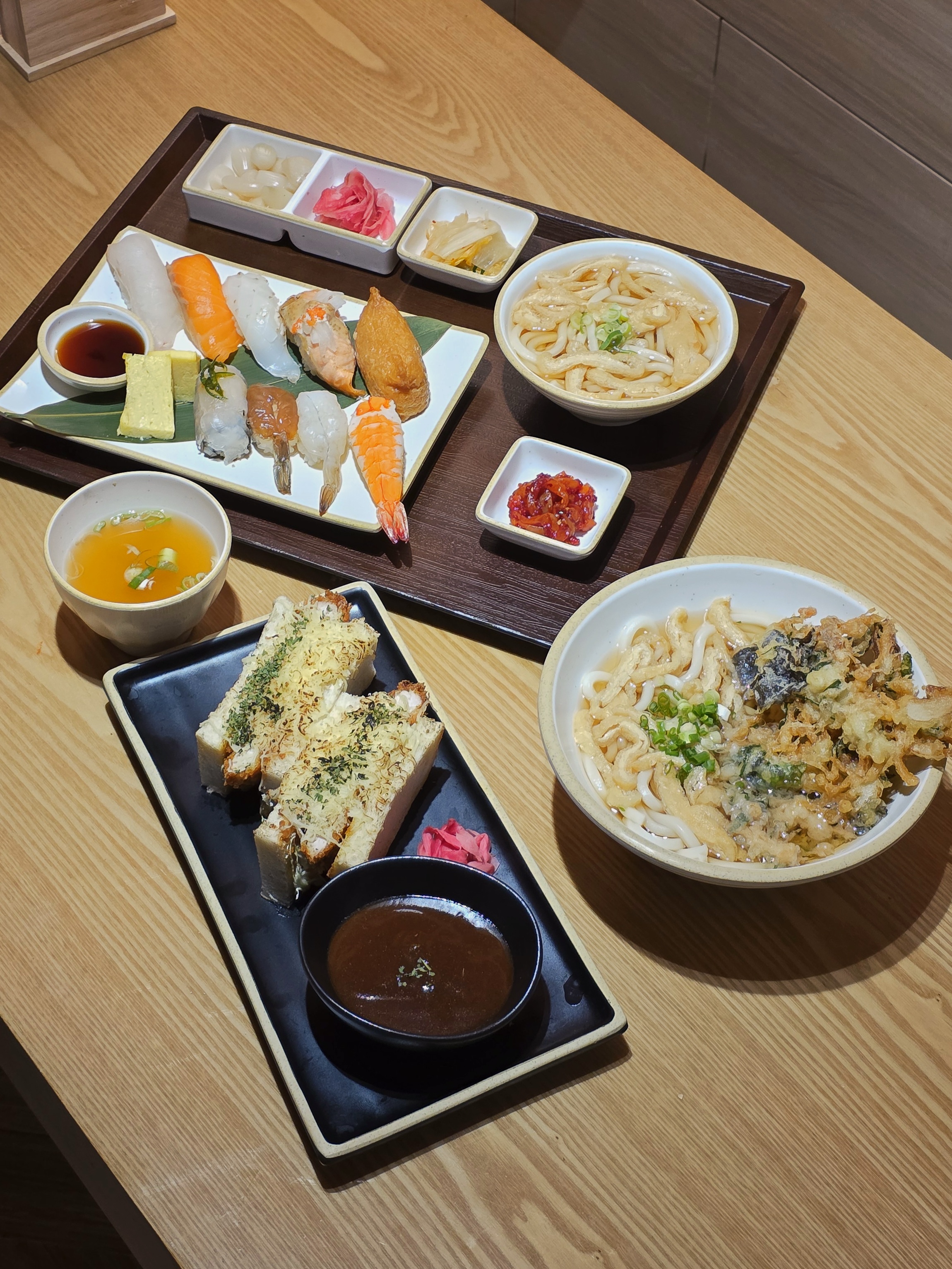 이로이스시 경산영남대본점