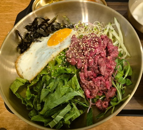 십년한우실비집 인덕원 동편마을점 사진 3
