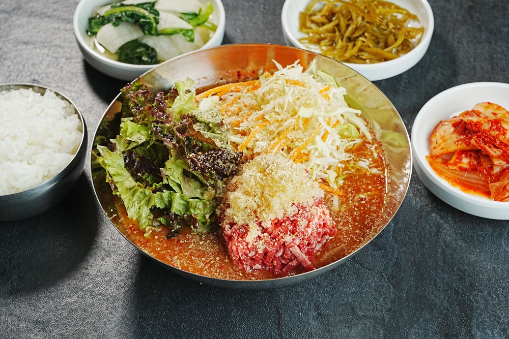 한우설야물회