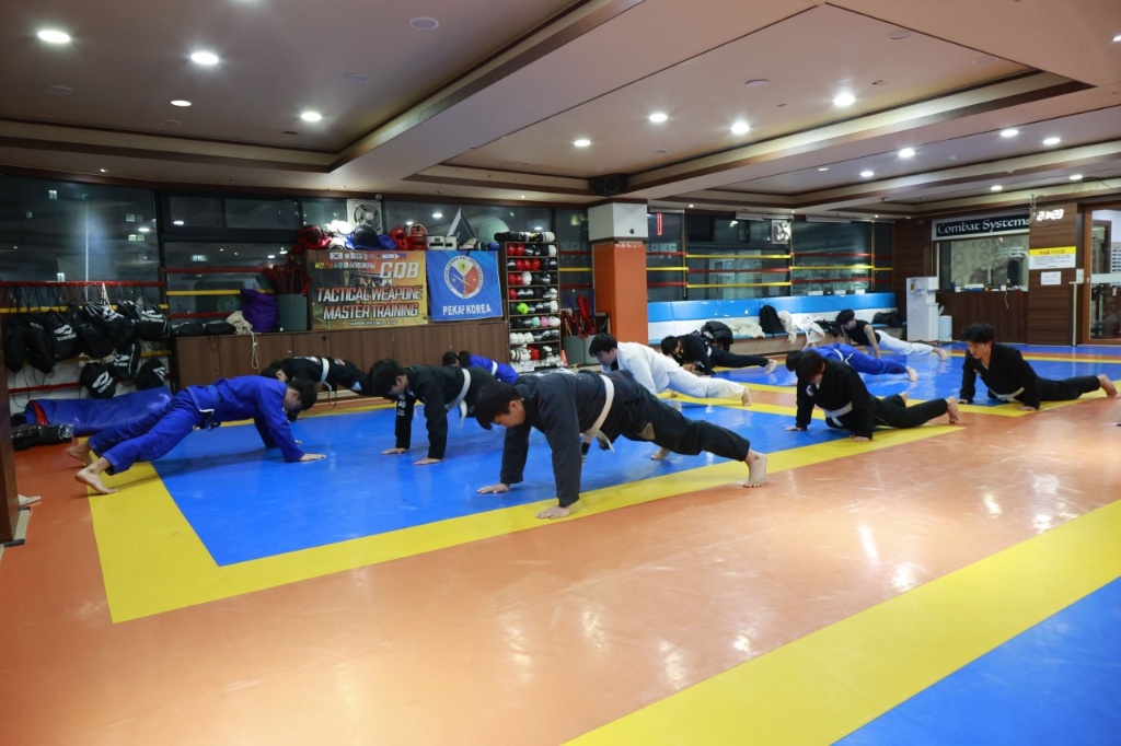 경기도 수원시 장안구 복싱체육관 팀블랙파드 내부 모습 2
