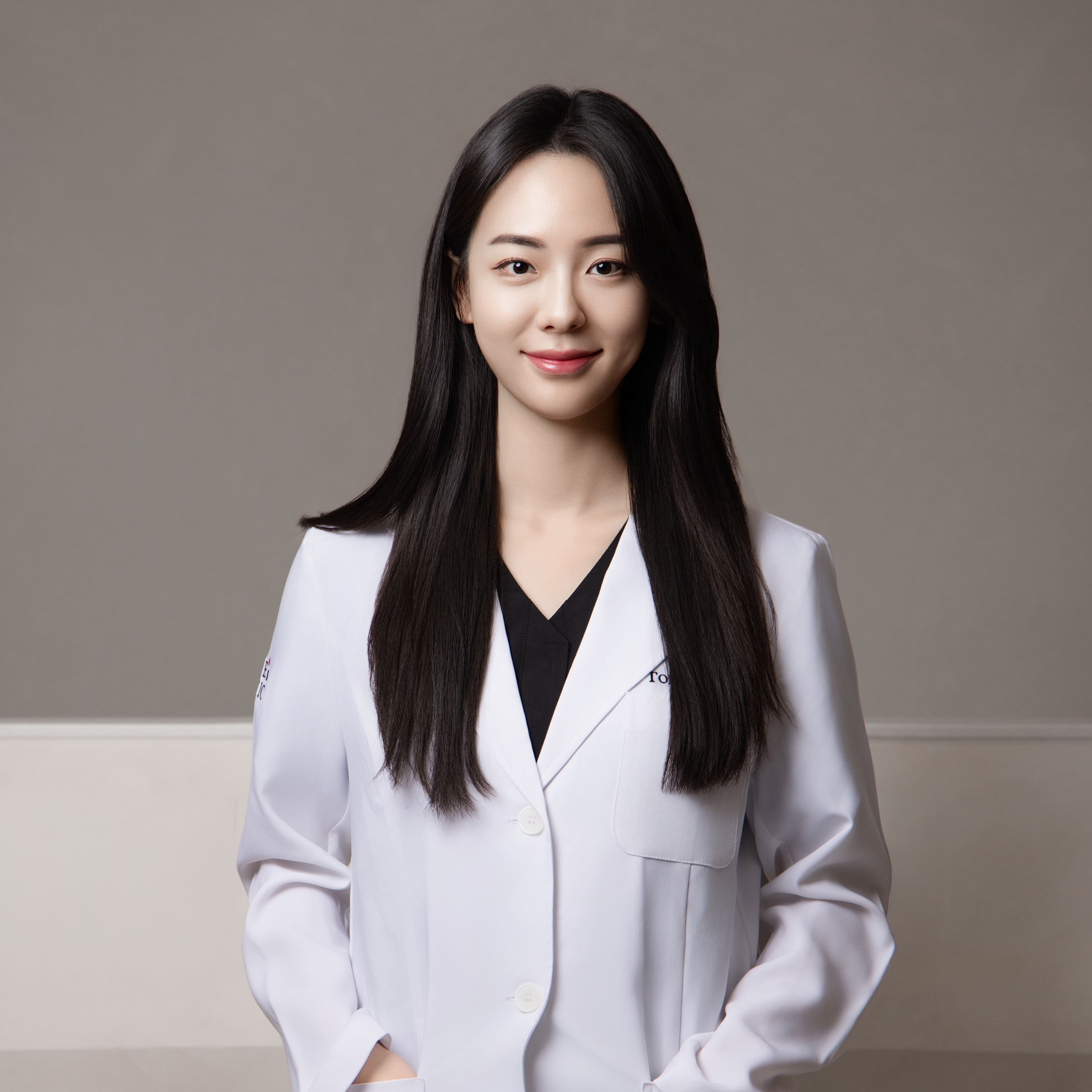 톤즈의원 명동역 대표 이미지