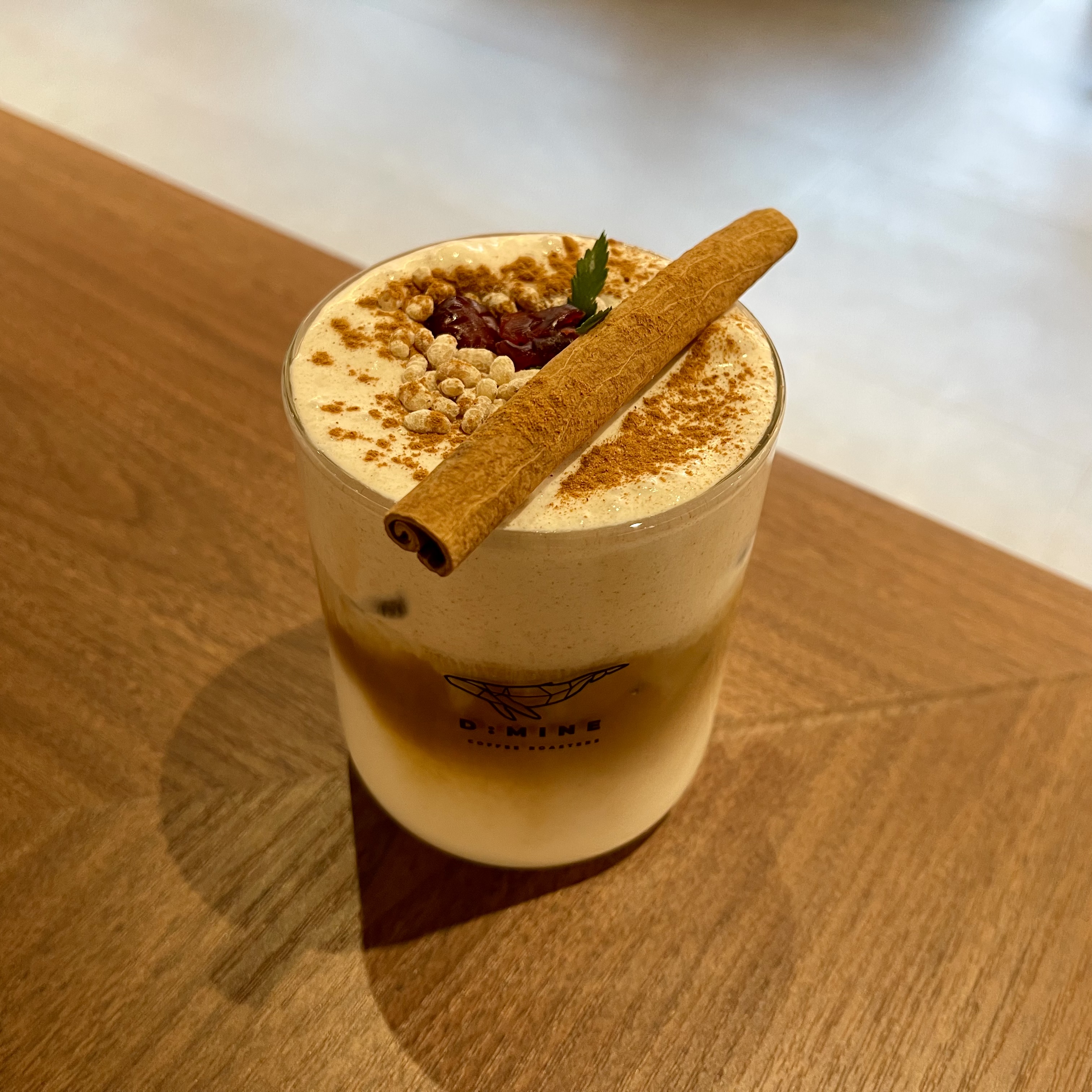 디마인커피로스터즈 포레스트점 사진 3