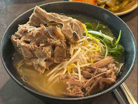 초우당막국수