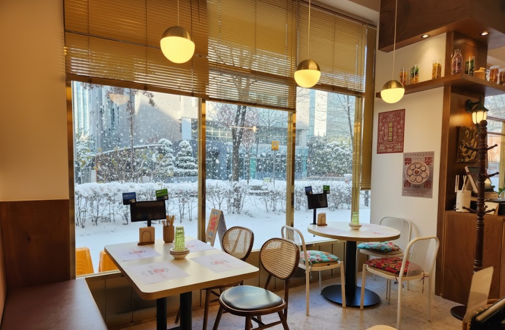 댄싱홍콩 마곡점 photo 12