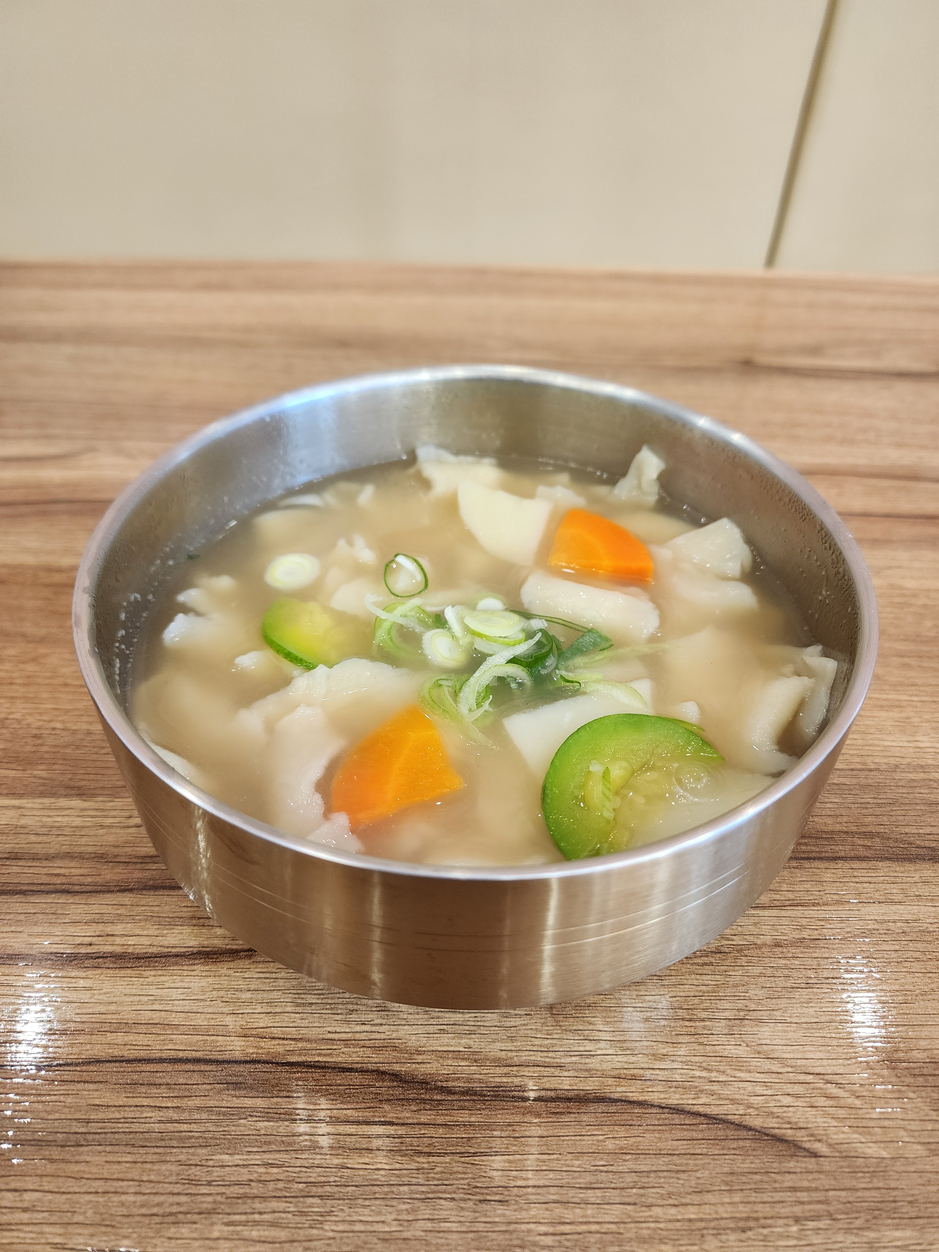 감자수제비