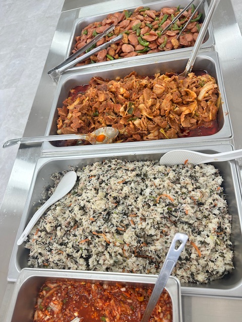 콩이네한식뷔페
