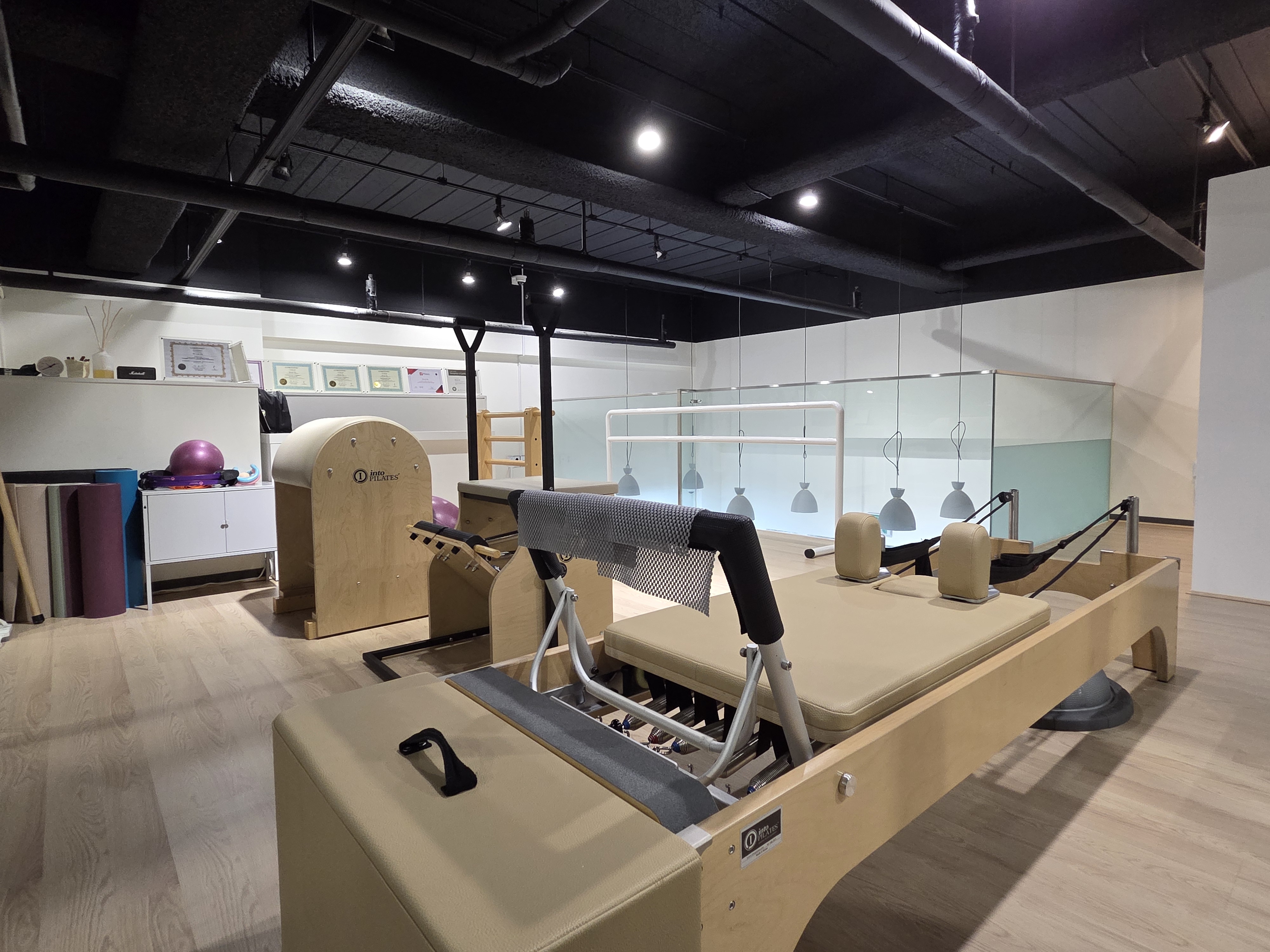 어바웃필라테스 대표 이미지