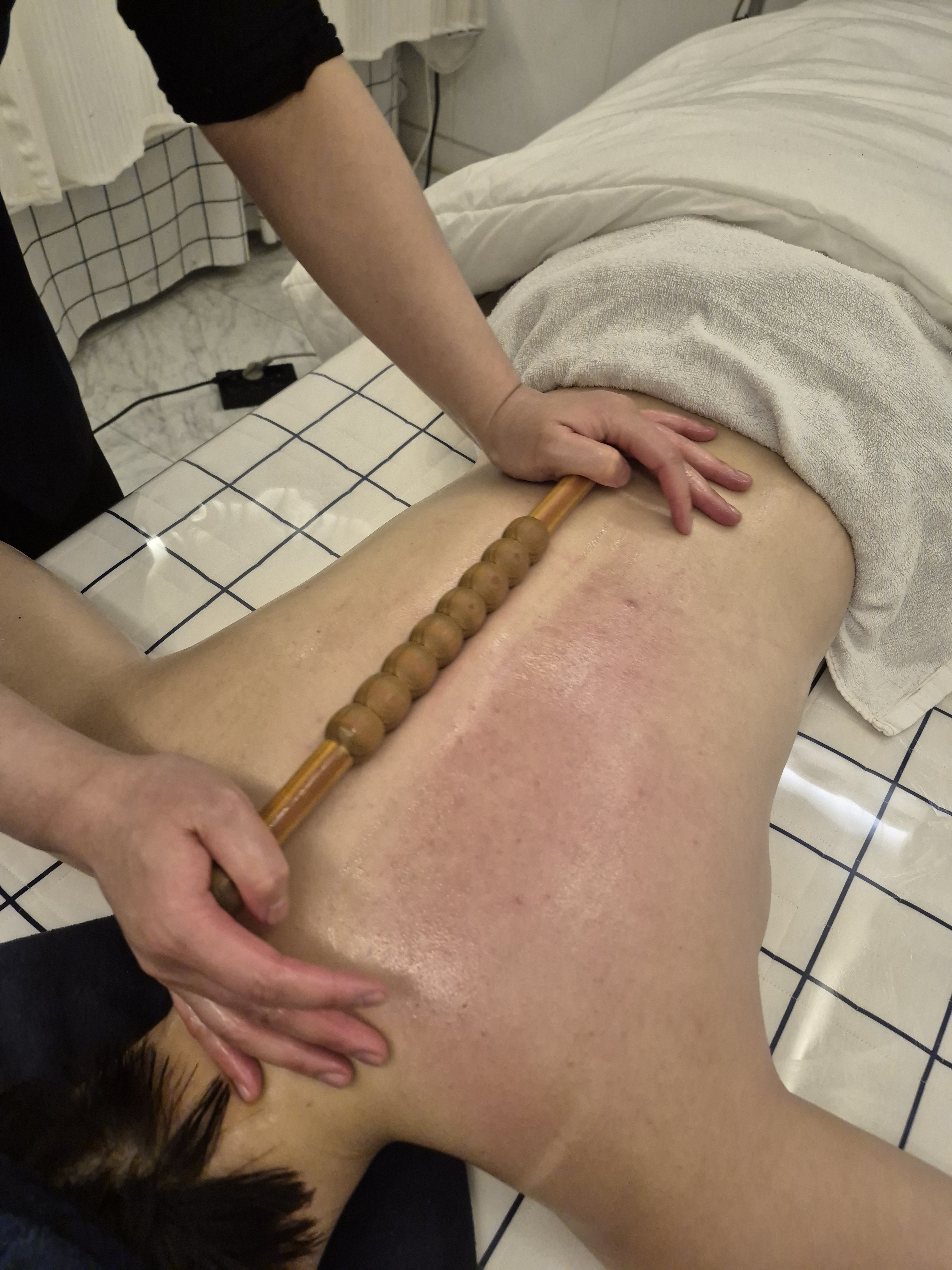 봄에스테틱 대표 이미지