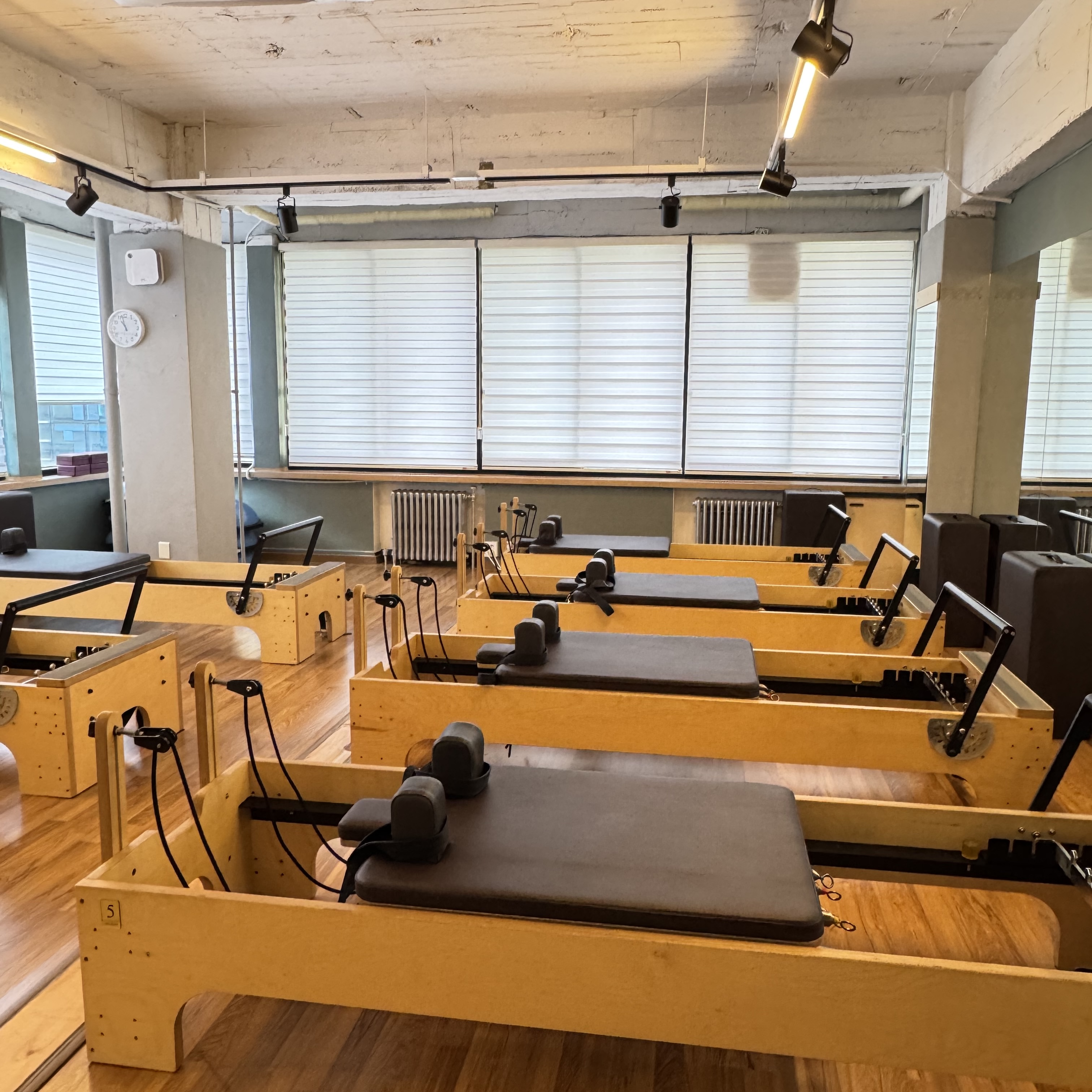 니즈필라테스 시청역점 대표 이미지