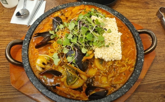 영웅반점