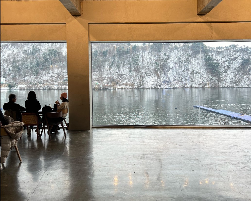 카페 리버나인 대표 이미지