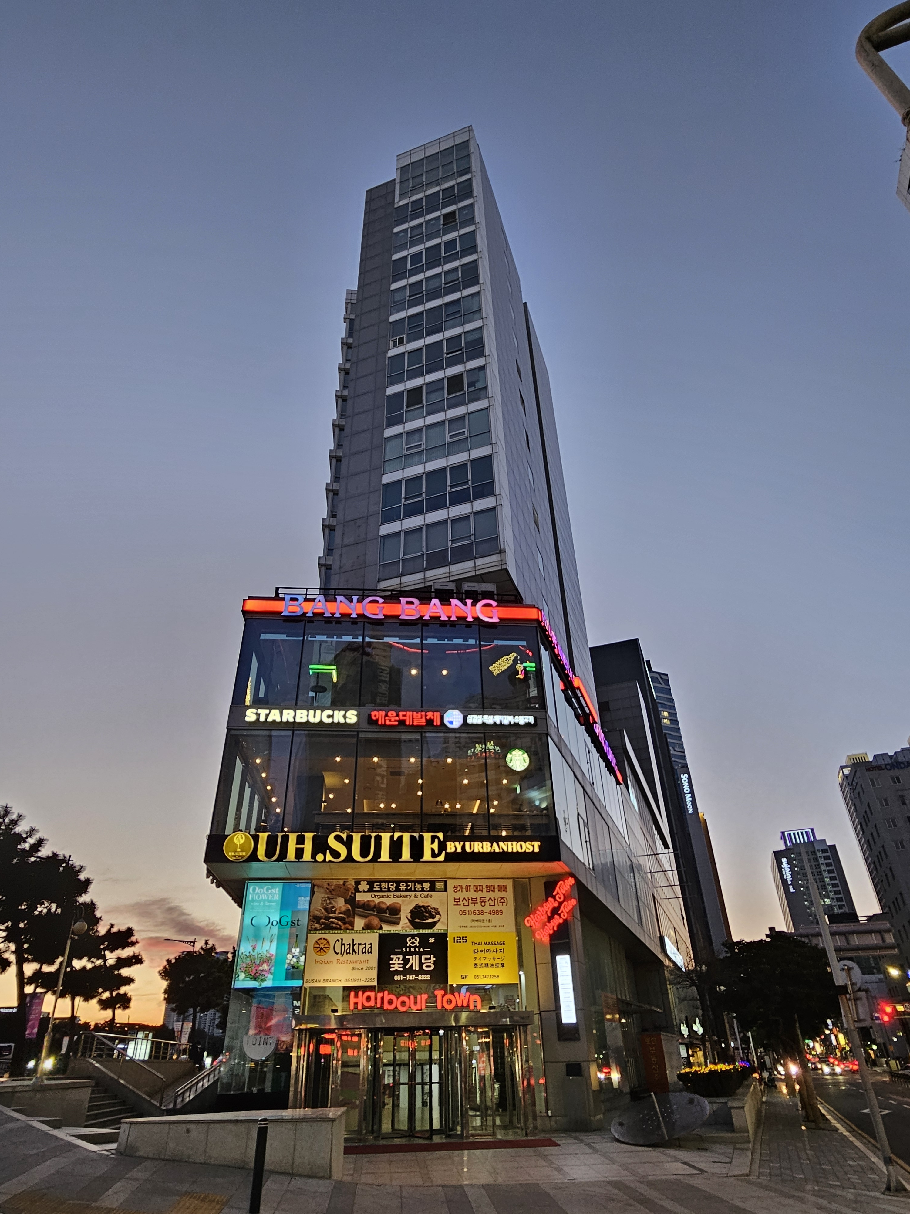 125타이마사지 photo 4
