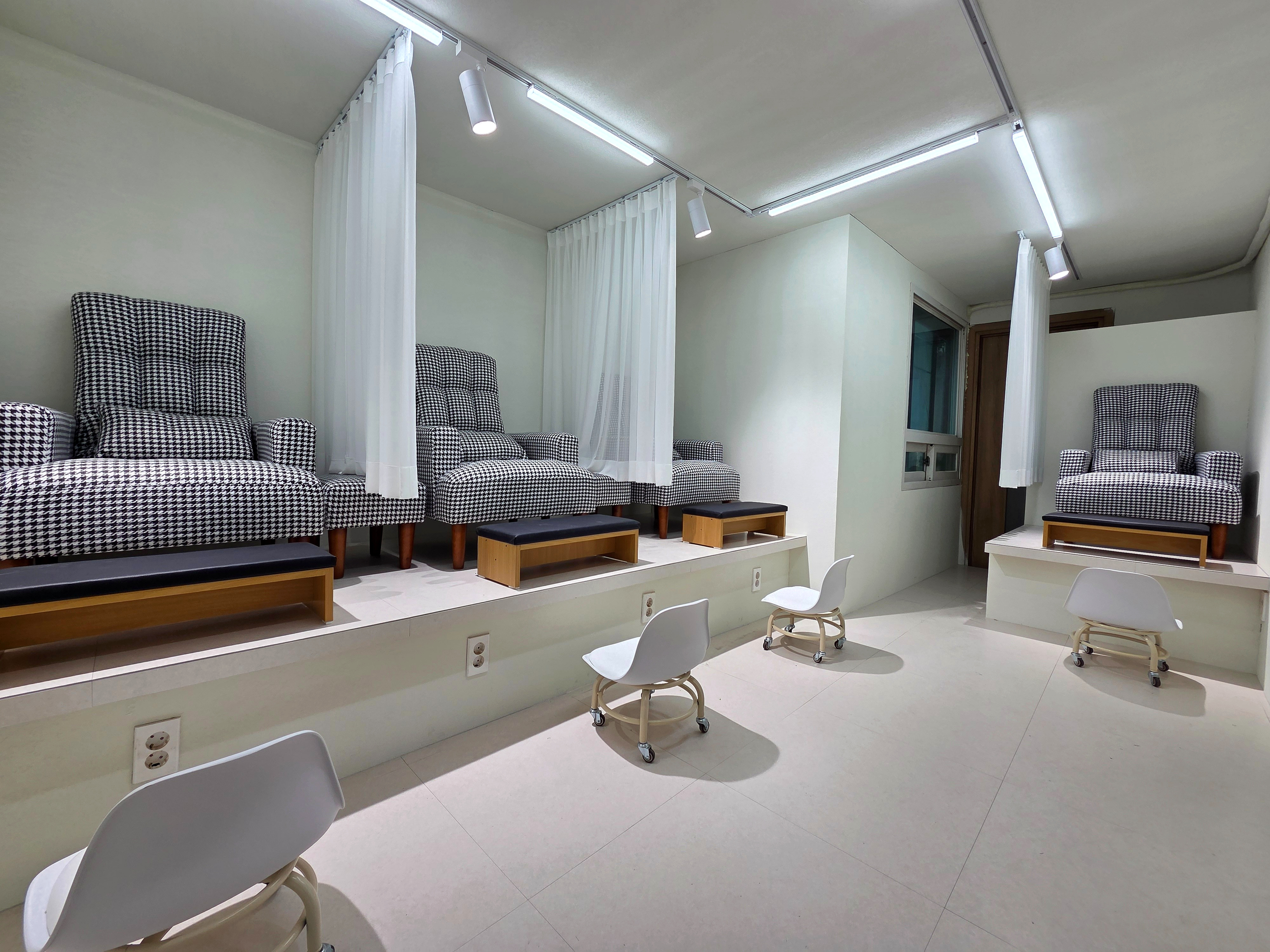 여리빈네일 신림점 대표 이미지