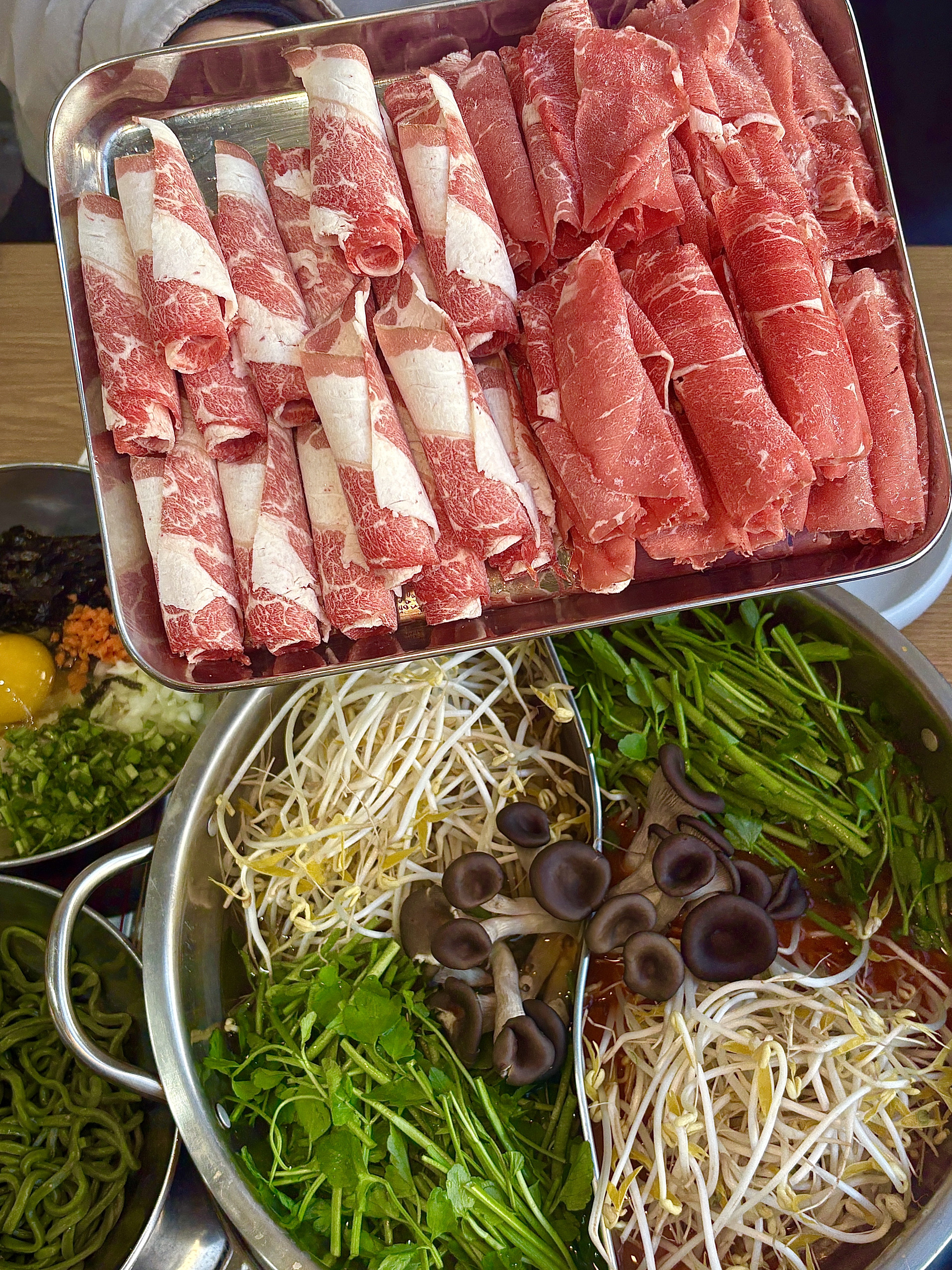 청록미나리식당 수원영통점