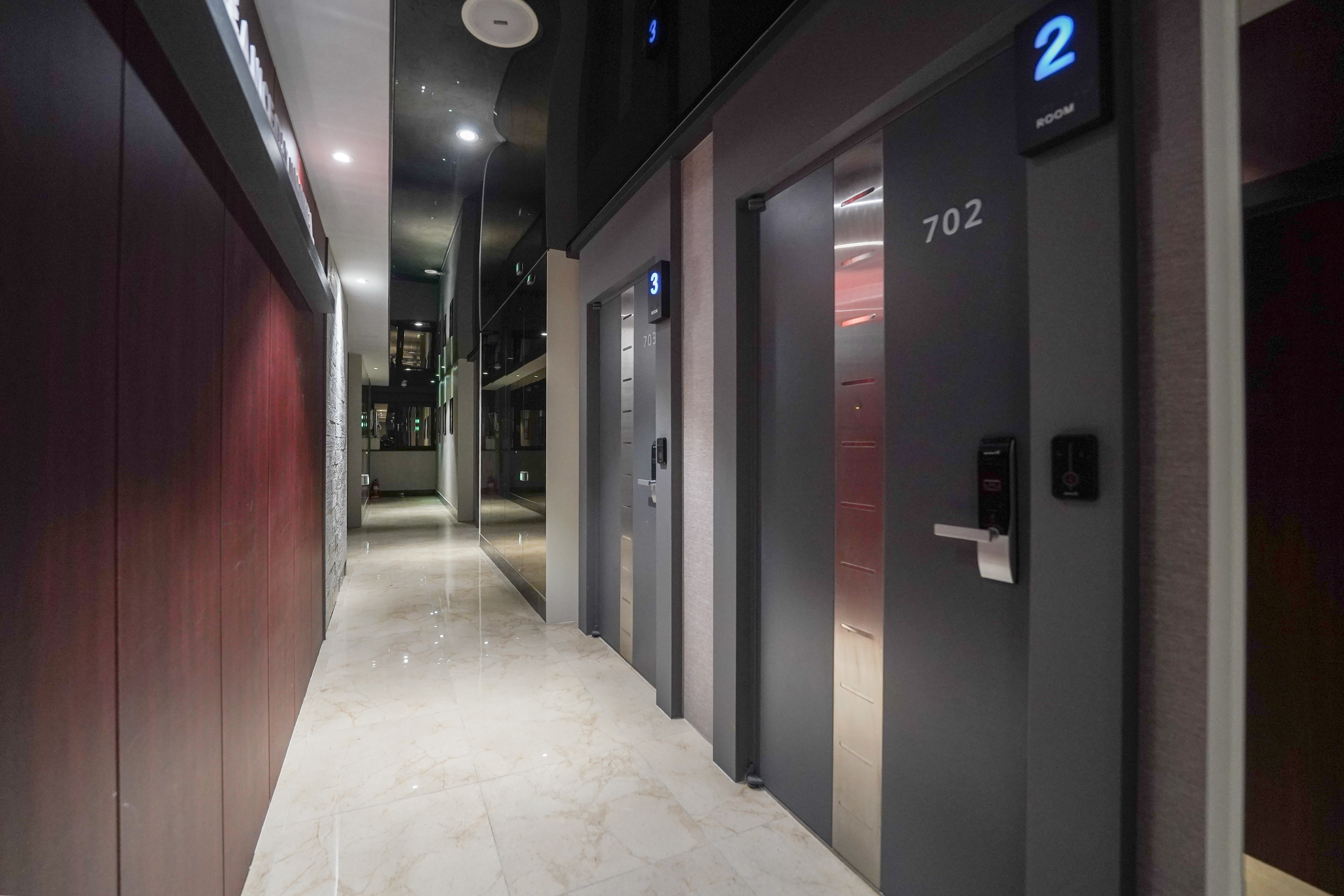 휴일도 스테이 대표 이미지