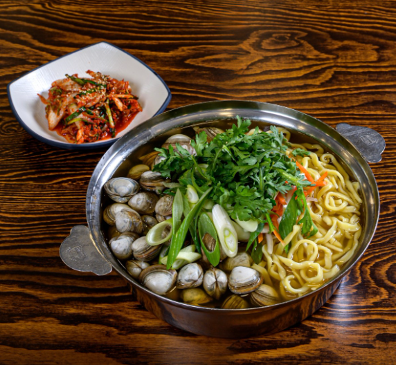 금손칼국수