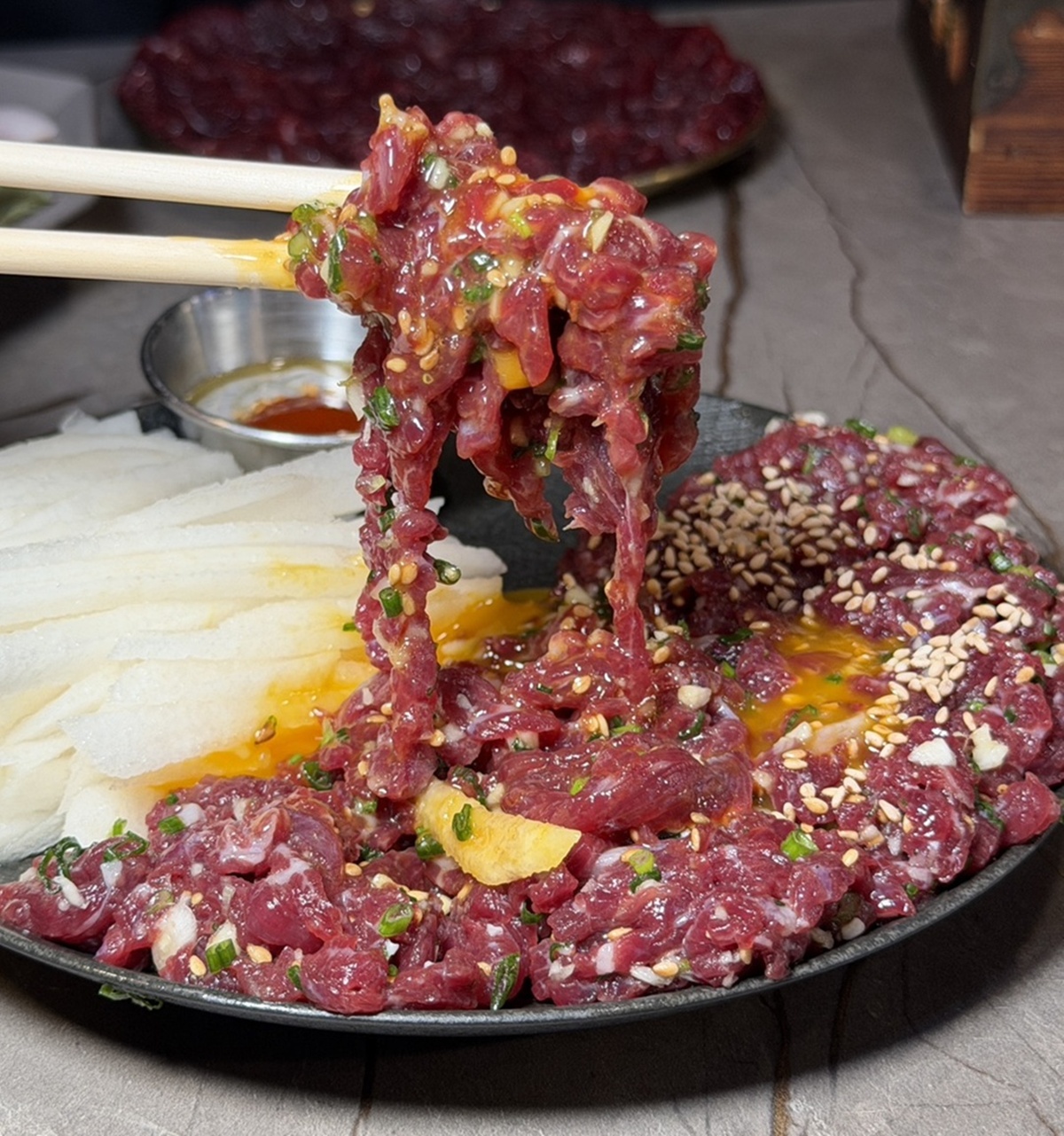 한우 육회