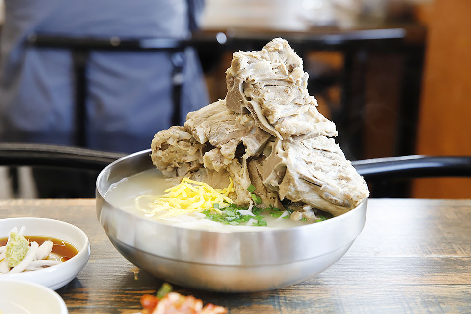 대봉뼈칼국수 본점