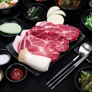 육쯥 사진 2