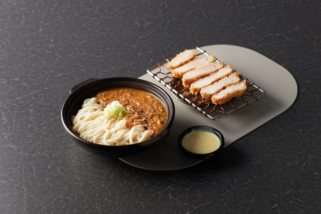 비프 키마카레 우동+토리카츠