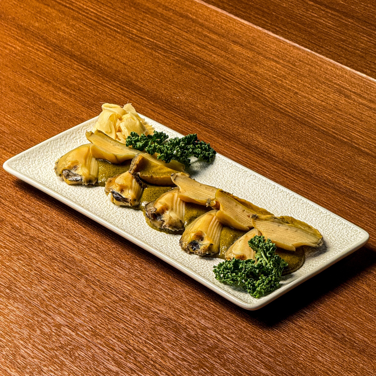 히토리 더 사시미 대표 이미지