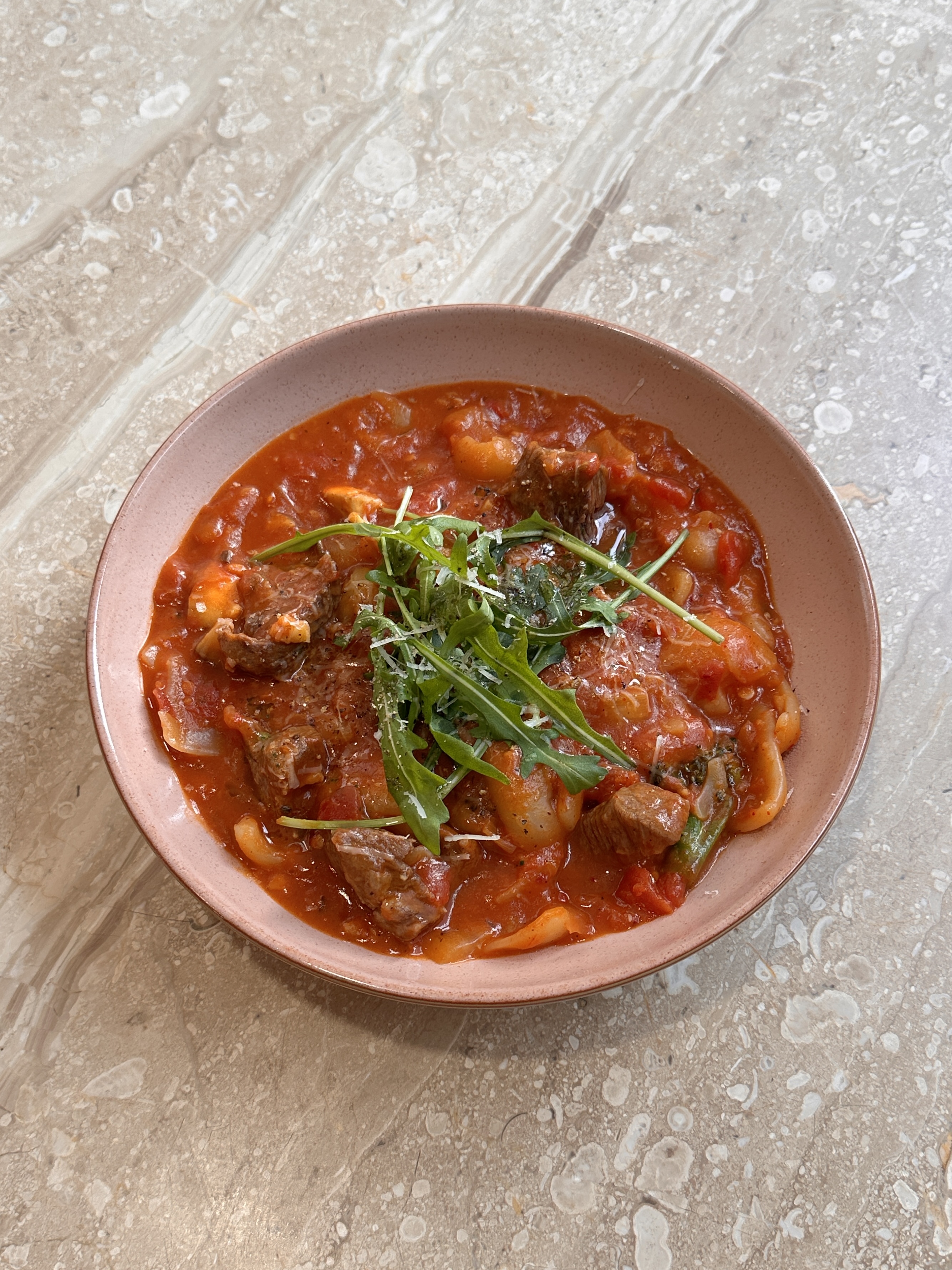 비프 토마토 수제비