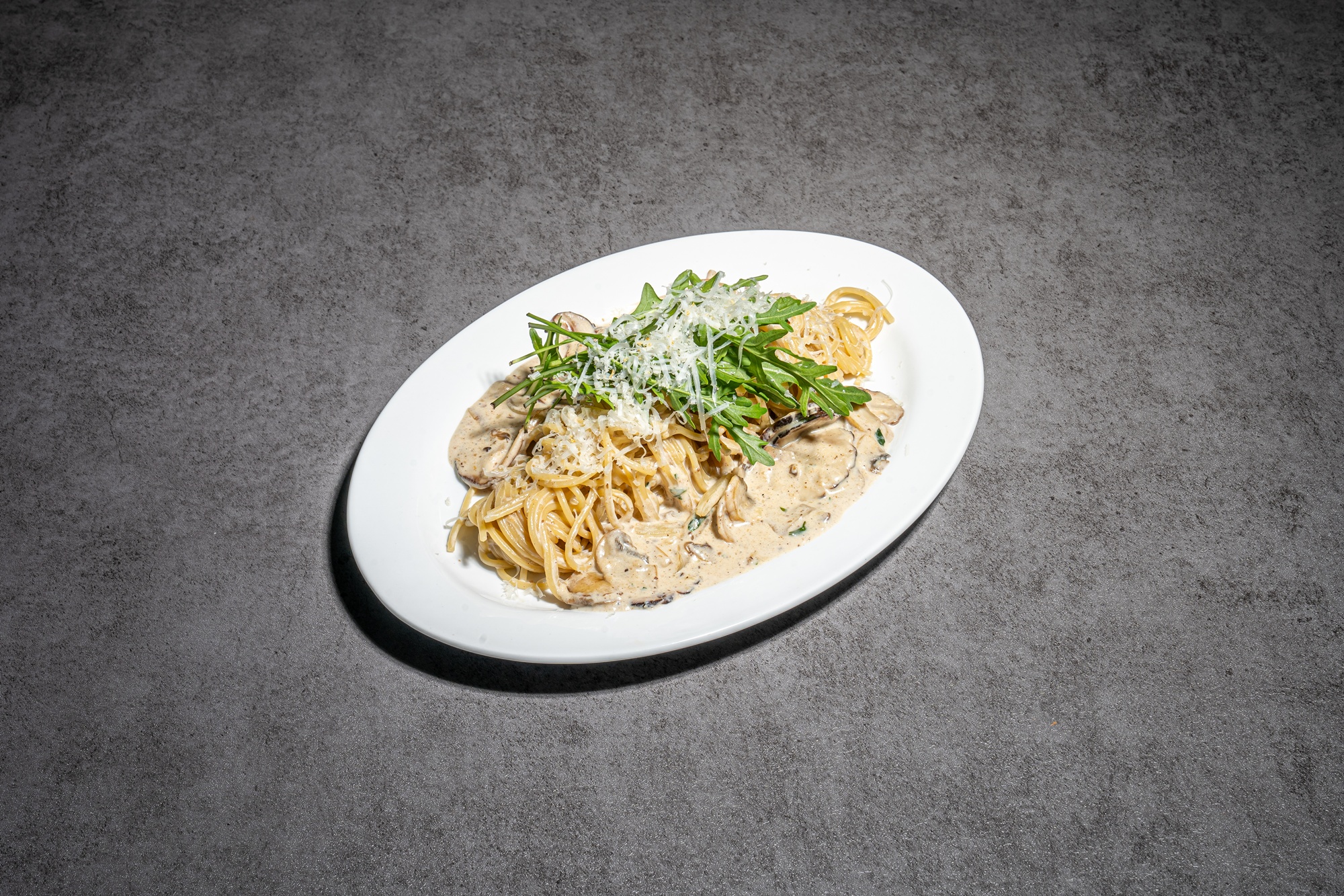 트러플 버섯 크림 파스타