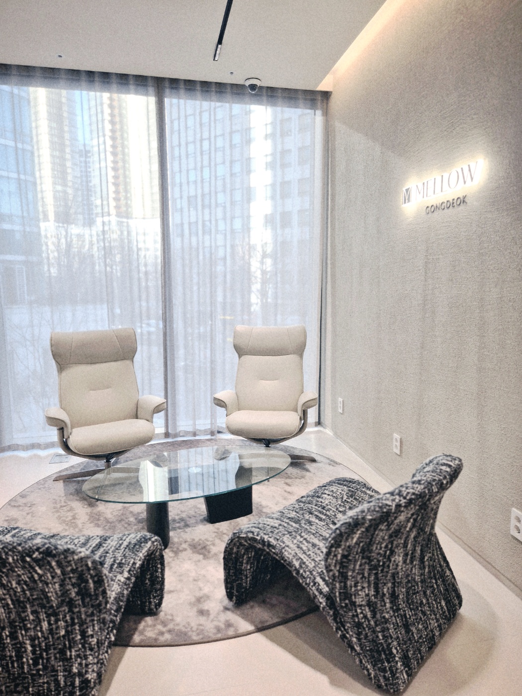 멜로우피부과 공덕점