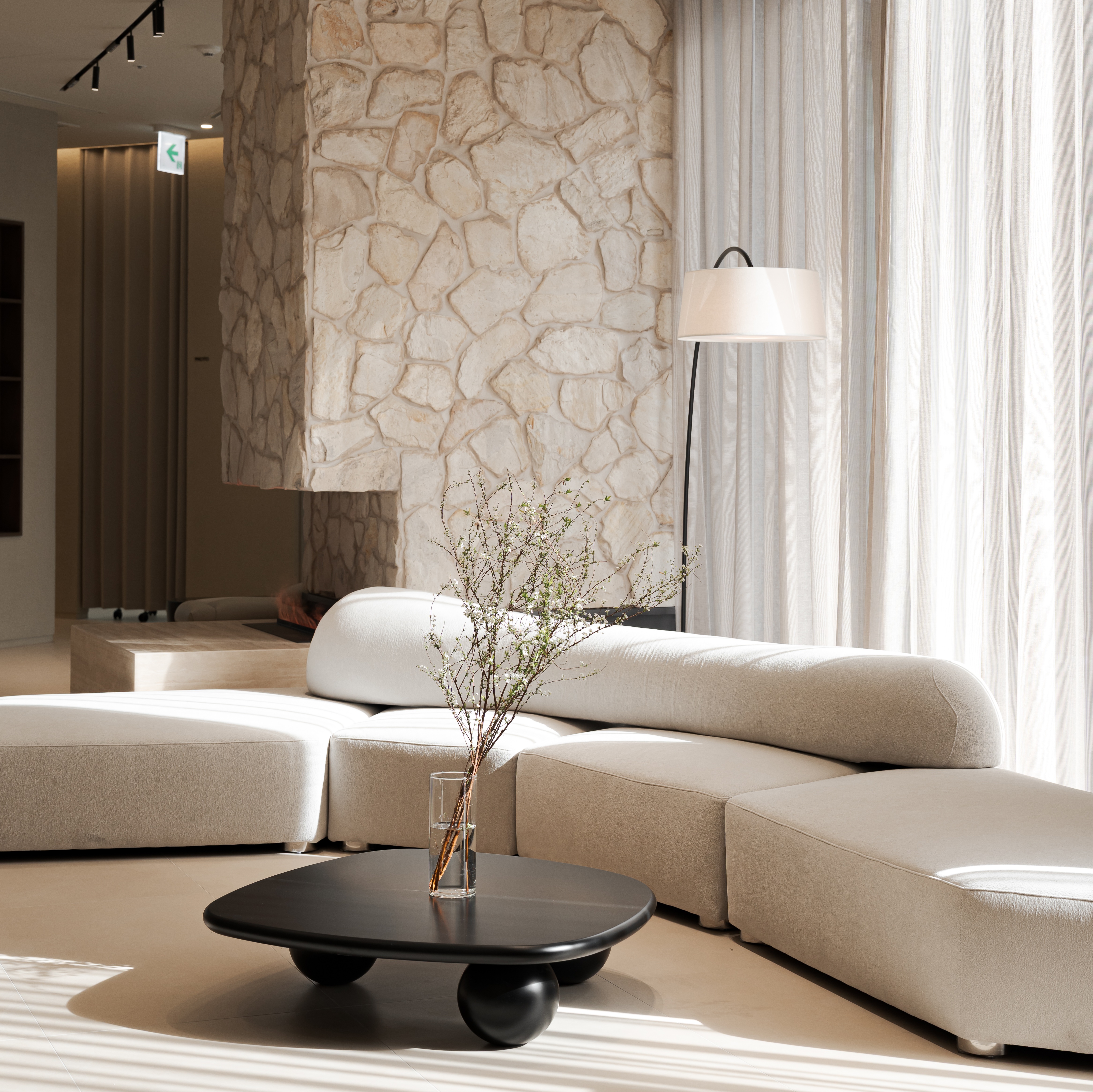 멜로우피부과의원 대표 이미지