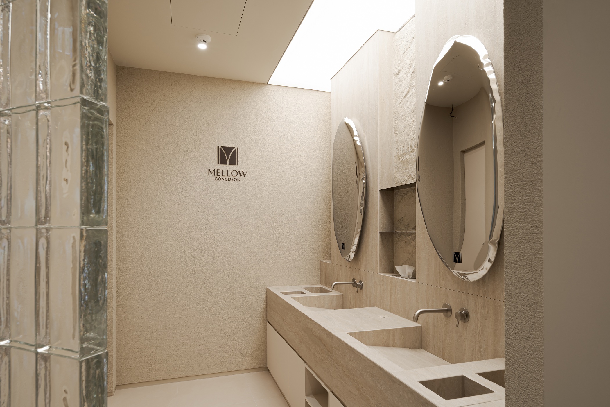 멜로우피부과의원 대표 이미지