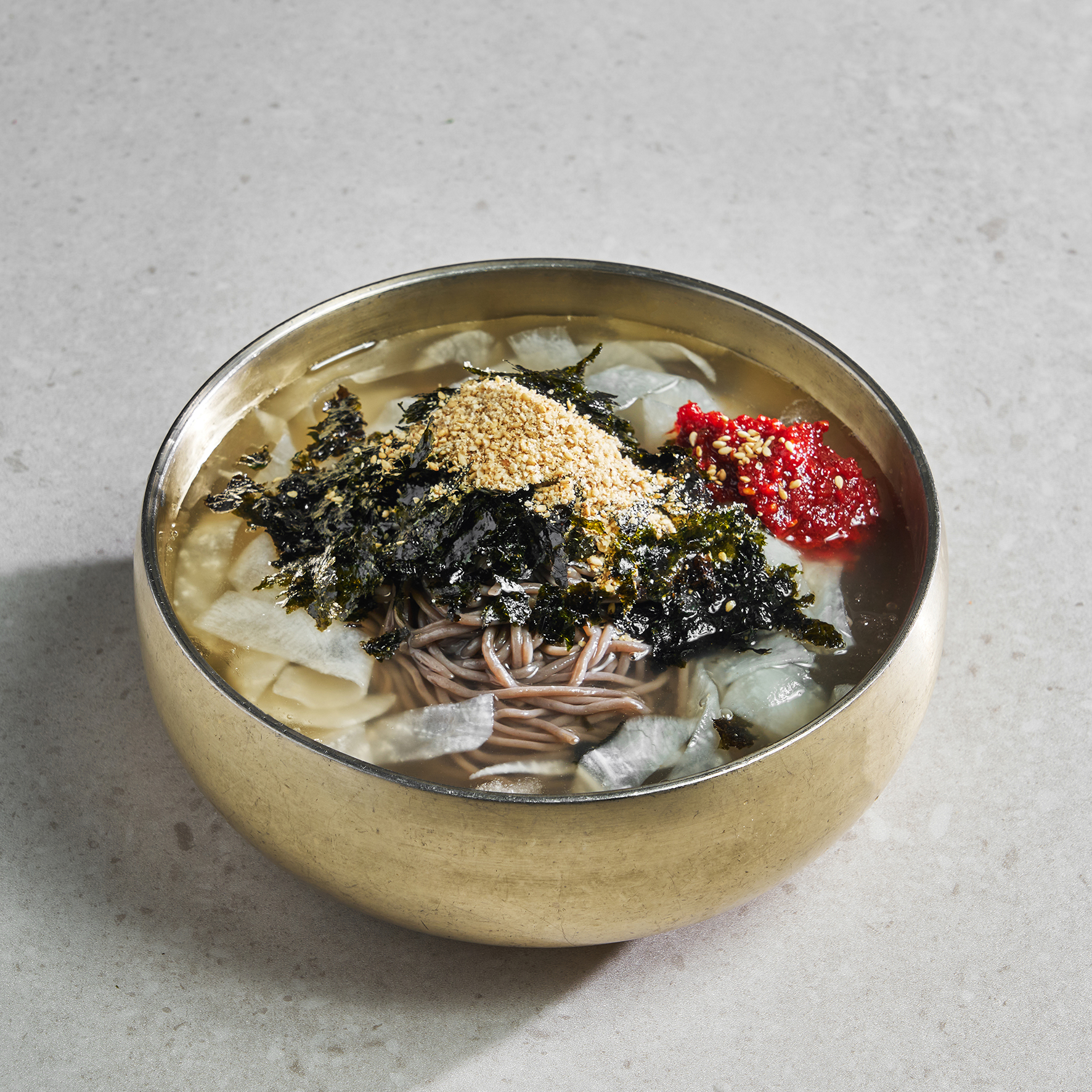 살얼음막국수